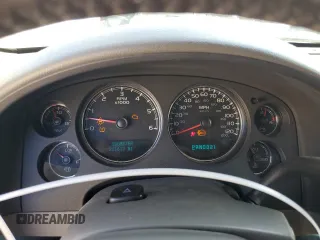 2007 GMC Yukon XL SLT with VIN 1GKFC16097J305052, listed as a Copart auction lot 45855725 with 211,610 mi miles and Salvage Title. Bid and sale history available at carsss.com. Image 9.