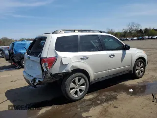 2009 Subaru Forester X с VIN JF2SH63629H722591, выставлен на аукционе Copart как лот 53990625 с пробегом 145 764 миль миль и Списание • Salvage title. История ставок и продаж доступна на DreamBid. Изображение 3.