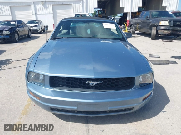 2006 Ford Mustang Standard with VIN 1ZVFT84N065224870, listed as a IAAI auction lot 41966185 with 106,780 mi miles and . Bid and sale history available at carsss.com. Image 12.