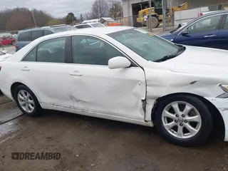 2011 Toyota Camry LE with VIN 4T4BF3EK5BR098345, listed as a IAAI auction lot 41819952 with 184,713 mi miles. Bid and sale history available at carsss.com. Image 13.