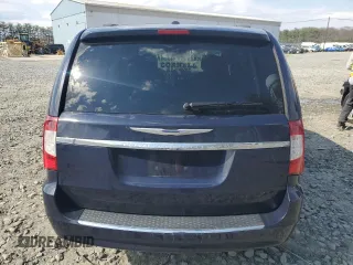 2014 Chrysler Town & Country Touring with VIN 2C4RC1BG1ER329463, listed as a Copart auction lot 53150245 with 90,305 mi miles and Salvage Title. Bid and sale history available at carsss.com. Image 6.