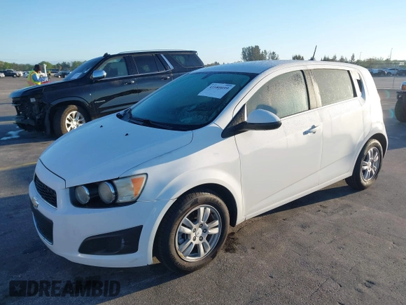 2014 Chevrolet Sonic LT with VIN 1G1JC6SH8E4231285, listed as a IAAI auction lot 41680059 with 167,666 mi miles. Bid and sale history available at carsss.com. Image 2.