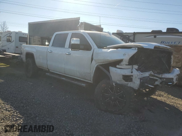 2019 GMC Sierra 3500HD Denali z VIN 1GT42WEY4KF241556, wystawiony jako Copart lot #42368875 z przebiegiem Nie podano mil oraz Szkody całkowita. Historia ofert i sprzedaży dostępna na DreamBid. Obrazek 4.