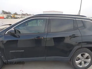 2018 Jeep Compass Altitude with VIN 3C4NJCBB5JT240751, listed as a IAAI auction lot 41674481 with 132,898 mi miles and . Bid and sale history available at DreamBid. Image 14.