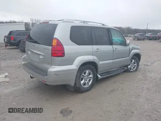 2003 Lexus GX 470 with VIN JTJBT20X030022624, listed as a IAAI auction lot 42001140 with 231,859 mi miles and . Bid and sale history available at carsss.com. Image 4.