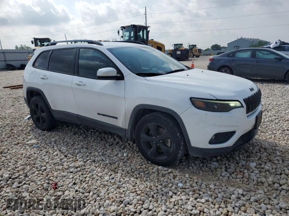 2019 Jeep Cherokee Altitude with VIN 1C4PJLLB1KD338738, listed as a Copart auction lot 55135965 with 72,709 mi miles and Clean title. Bid and sale history available at DreamBid. Image 4.