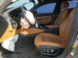 2022 BMW 5 Series M550i xDrive z VIN WBA13BK00NCJ03264, wystawiony jako Copart lot #68976084 z przebiegiem 39 515 mil mil oraz Szkoda całkowita • Salvage title. Historia ofert i sprzedaży dostępna na DreamBid. Obrazek 7.