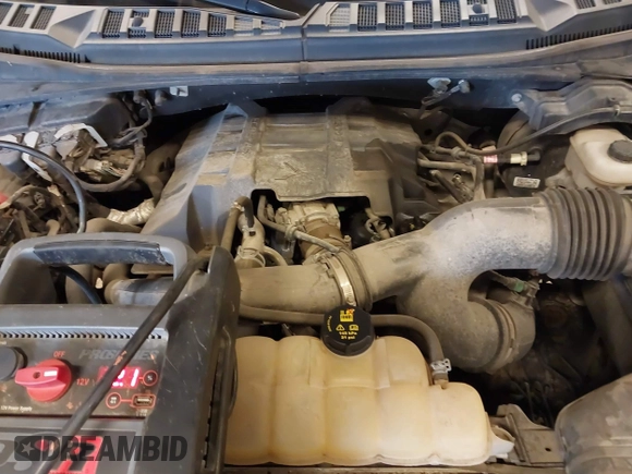2018 Ford F-150 XL with VIN 1FTEW1EP8JFB43342, listed as a IAAI auction lot 41985525 with 147,839 mi miles and . Bid and sale history available at carsss.com. Image 10.