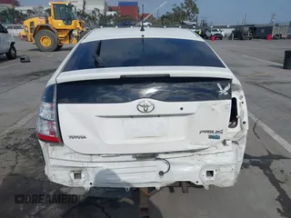 2005 Toyota Prius with VIN JTDKB20U553119699, listed as a IAAI auction lot 42087112 with 212,465 mi miles. Bid and sale history available at carsss.com. Image 17.