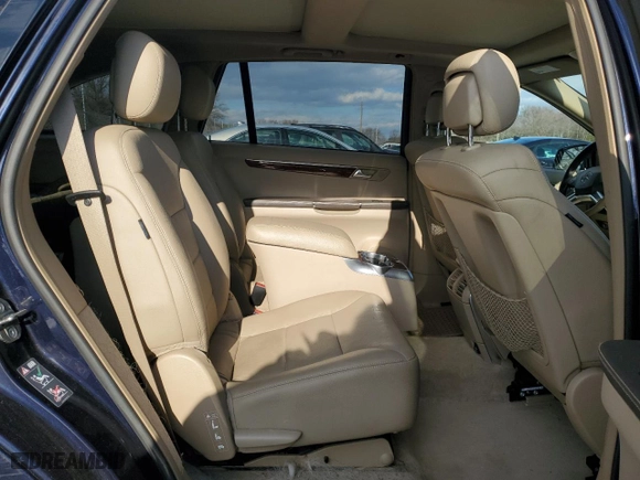 2011 Mercedes-Benz R-Class R 350 with VIN 4JGCB6FE1BA118824, listed as a Copart auction lot 88135355 with 193,712 mi miles and Salvage Title. Bid and sale history available at carsss.com. Image 11.
