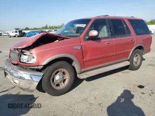2000 Ford Expedition Eddie Bauer with VIN 1FMPU18L1YLB89819, listed as a Copart auction lot 55263485 with Not provided miles and Salvage title. Bid and sale history available at DreamBid. Image 1.