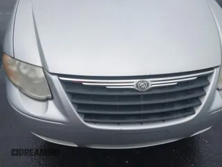 2007 Chrysler Town & Country Touring with VIN 2A4GP54L57R134721, listed as a IAAI auction lot 42242154 with 191,917 mi miles and . Bid and sale history available at DreamBid. Image 6.