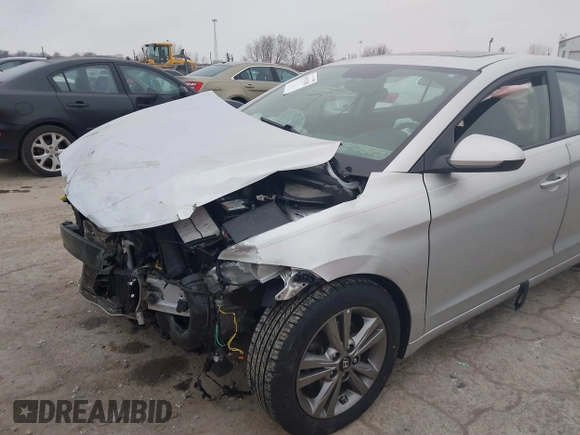 2017 Hyundai Elantra SE z VIN 5NPD84LF1HH166995, wystawiony jako IAAI lot #41511180 z przebiegiem 76 739 mil mil oraz . Historia ofert i sprzedaży dostępna na DreamBid. Obrazek 6.
