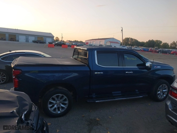 2019 Chevrolet Silverado 1500 LTZ with VIN 1GCUYGED9KZ127164, listed as a IAAI auction lot 40145862 with 101,408 mi miles. Bid and sale history available at carsss.com. Image 13.