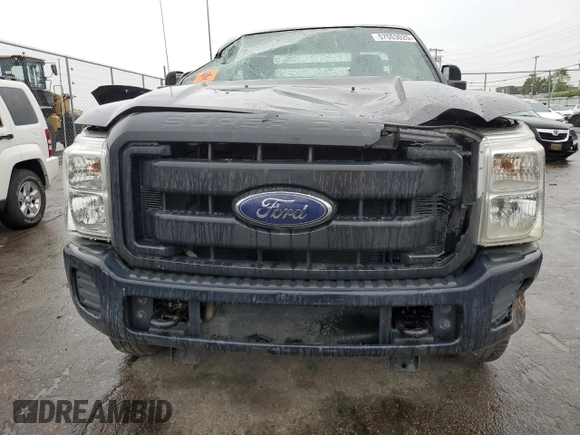 2015 Ford F-250 XLT z VIN 1FTBF2B63FEB25073, wystawiony jako Copart lot #57553025 z przebiegiem 38 052 mil mil oraz Szkoda całkowita • Salvage title. Historia ofert i sprzedaży dostępna na DreamBid. Obrazek 5.