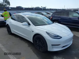 2020 Tesla Model 3 Long Range with VIN 5YJ3E1EB9LF795246, listed as a IAAI auction lot 41895750 with 163,061 mi miles and . Bid and sale history available at DreamBid. Image 1.