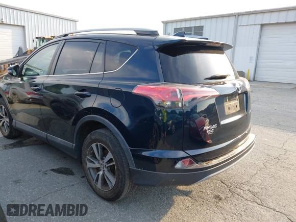 2018 Toyota RAV4 XLE с VIN 2T3WFREV5JW417144, выставлен на аукционе IAAI как лот 42685701 с пробегом 110 954 миль миль и . История ставок и продаж доступна на DreamBid. Изображение 3.