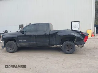 2018 Chevrolet Silverado 1500 LT with VIN 1GCVKREH6JZ189821, listed as a IAAI auction lot 42072950 with 138,980 mi miles and . Bid and sale history available at DreamBid. Image 14.