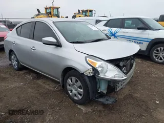 2016 Nissan Versa S with VIN 3N1CN7APXGL860037, listed as a IAAI auction lot 41602972 with 79,367 mi miles. Bid and sale history available at carsss.com. Image 1.