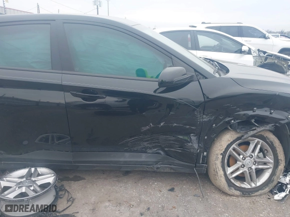 2022 Hyundai Kona Preferred with VIN KM8K22AB0NU841116, listed as a IAAI auction lot 41562114 with 31,978 mi miles. Bid and sale history available at carsss.com. Image 14.