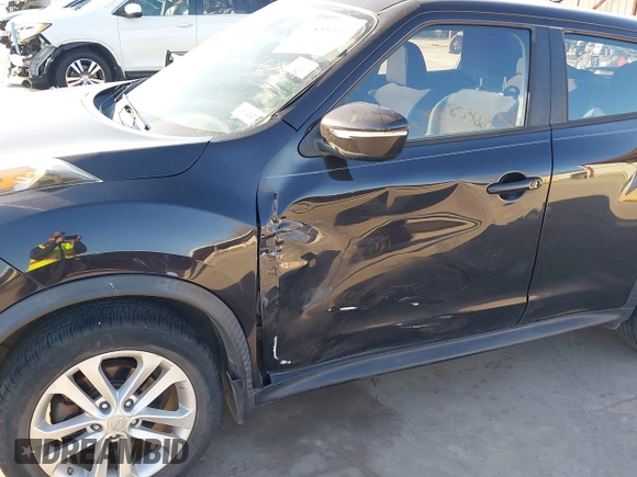 2015 Nissan Juke S with VIN JN8AF5MV1FT554780, listed as a IAAI auction lot 41853667 with 101,730 mi miles and . Bid and sale history available at carsss.com. Image 6.