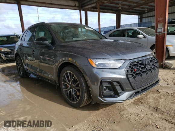 2023 Audi SQ5 Premium Plus with VIN WA1B4AFY5P2035643, listed as a Copart auction lot 59075603 with 4,277 mi miles. Bid and sale history available at carsss.com. Image 4.