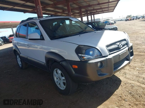 2006 Hyundai Tucson GLS with VIN KM8JN12D16U332117, listed as a IAAI auction lot 41831236 with 160,557 mi miles. Bid and sale history available at carsss.com. Image 1.