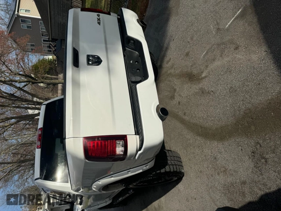 2014 Ram 1500 Express z VIN 1C6RR7KTXES466230, wystawiony jako Copart lot #60258385 z przebiegiem 199 500 mil mil oraz Czysty tytuł • Clean title. Historia ofert i sprzedaży dostępna na DreamBid. Obrazek 3.