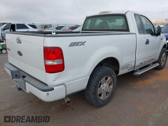 2005 Ford F-150 XL with VIN 1FTRF12295NA49962, listed as a IAAI auction lot 41940905 with 105,922 mi miles. Bid and sale history available at carsss.com. Image 4.