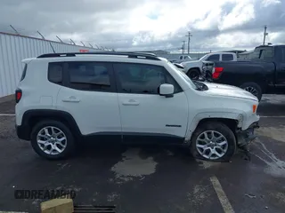 2018 Jeep Renegade Altitude z VIN ZACCJABB0JPJ52125, wystawiony jako IAAI lot #42262220 z przebiegiem 67 857 mil mil oraz . Historia ofert i sprzedaży dostępna na DreamBid. Obrazek 13.