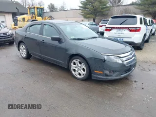 2010 Ford Fusion SE with VIN 3FAHP0HA4AR228361, listed as a IAAI auction lot 41963173 with 125,879 mi miles. Bid and sale history available at carsss.com. Image 1.