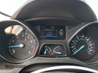 2013 Ford Escape SE with VIN 1FMCU9G97DUA80398, listed as a Copart auction lot 50190675 with 201,629 mi miles and Salvage Title. Bid and sale history available at carsss.com. Image 9.