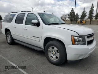 2010 Chevrolet Suburban LT with VIN 1GNUCJE05AR210539, listed as a Copart auction lot 54875855 with 166,305 mi miles and Clean Title. Bid and sale history available at carsss.com. Image 4.