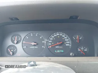 2001 Jeep Grand Cherokee Laredo с VIN 1J4GX48S61C722588, выставлен на аукционе IAAI как лот 42497940 с пробегом 213 470 миль миль и . История ставок и продаж доступна на DreamBid. Изображение 7.