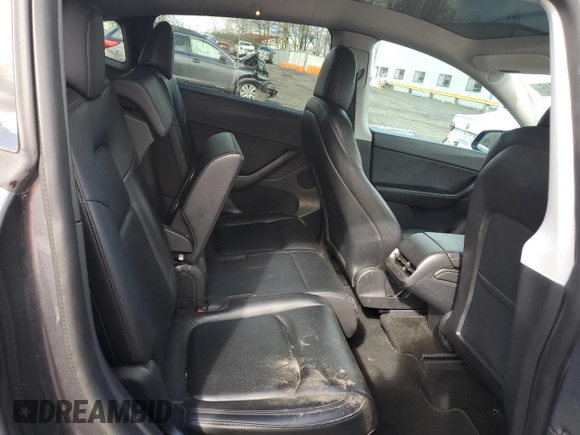 2021 Tesla Model Y Long Range with VIN 5YJYGAEE4MF200914, listed as a Copart auction lot 46946845 with 116,370 mi miles and Salvage Title. Bid and sale history available at DreamBid. Image 10.