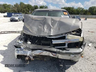 2000 Chevrolet Suburban LT with VIN 3GNEC16T8YG118087, listed as a Copart auction lot 72628204 with 0 mi miles and Salvage Title. Bid and sale history available at carsss.com. Image 5.