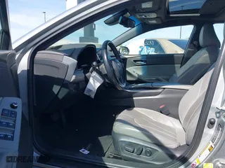 2019 Toyota Avalon Hybrid Limited with VIN 4T1B21FB1KU003112, listed as a IAAI auction lot 41610307 with 169,569 mi miles. Bid and sale history available at carsss.com. Image 5.