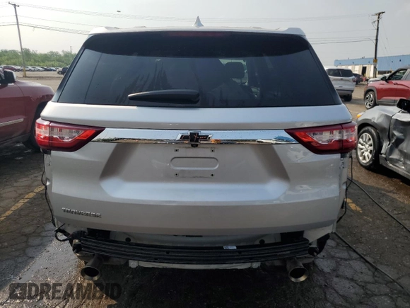 2020 Chevrolet Traverse LS z VIN 1GNERFKW8LJ160889, wystawiony jako Copart lot #59148015 z przebiegiem 107 696 mil mil oraz Szkoda całkowita • Salvage title. Historia ofert i sprzedaży dostępna na DreamBid. Obrazek 6.