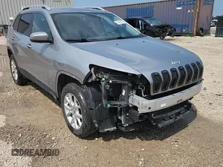2017 Jeep Cherokee Latitude с VIN 1C4PJMCB5HW501880, выставлен на аукционе Copart как лот 62680875 с пробегом 185 491 миль миль и На запчасти • Non repairable. История ставок и продаж доступна на DreamBid. Изображение 15.