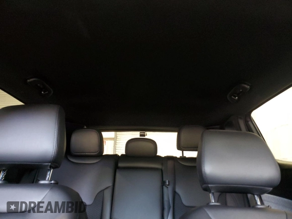 2024 Jeep Compass Latitude z VIN 3C4NJDBN3RT120345, wystawiony jako Copart lot #45423375 z przebiegiem 985 mil mil oraz Czysty tytuł • Clean title. Historia ofert i sprzedaży dostępna na DreamBid. Obrazek 10.