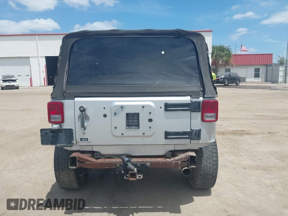 2009 Jeep Wrangler X with VIN 1J4FA24189L755392, listed as a IAAI auction lot 42176130 with 97,644 mi miles and . Bid and sale history available at DreamBid. Image 15.