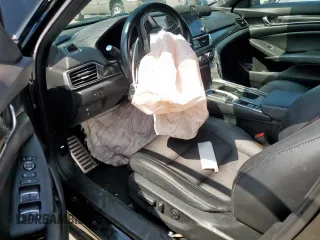 2020 Honda Accord Sport with VIN 1HGCV2F39LA012451, listed as a Copart auction lot 59361395 with 61,539 mi miles and Salvage title. Bid and sale history available at DreamBid. Image 8.