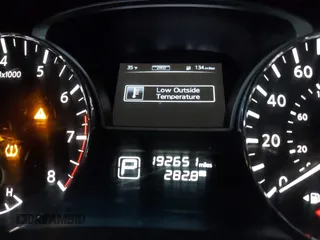 2015 Nissan Pathfinder Platinum with VIN 5N1AR2MM4FC632070, listed as a IAAI auction lot 41174342 with 192,651 mi miles and . Bid and sale history available at DreamBid. Image 15.