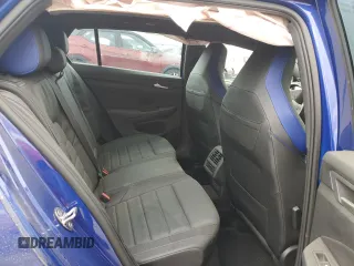 2023 Volkswagen Golf 20th Anniversary Edition z VIN WVWBB7CD2PW193219, wystawiony jako Copart lot #43662055 z przebiegiem 4 246 mil mil oraz Szkoda całkowita • Salvage title. Historia ofert i sprzedaży dostępna na DreamBid. Obrazek 10.