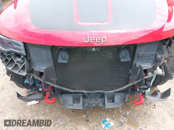 2018 Jeep Grand Cherokee Trailhawk с VIN 1C4RJFLT2JC105507, выставлен на аукционе IAAI как лот 42388383 с пробегом 67 725 миль миль и . История ставок и продаж доступна на DreamBid. Изображение 6.