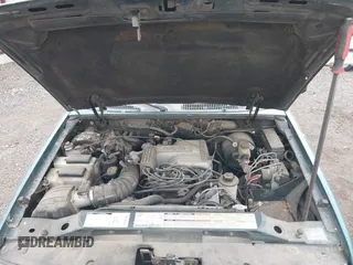 1998 Mercury Mountaineer с VIN 4M2ZU52P6WUJ37166, выставлен на аукционе IAAI как лот 40711982 с пробегом 305 955 миль миль и . История ставок и продаж доступна на DreamBid. Изображение 10.