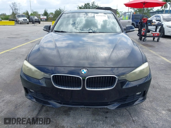 2013 BMW 3 Series 328i with VIN WBA3A5C5XDF359287, listed as a IAAI auction lot 42156728 with 152,333 mi miles and . Bid and sale history available at carsss.com. Image 6.