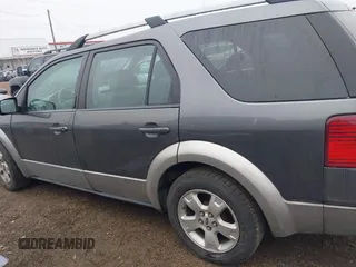 2006 Ford Freestyle SEL with VIN 1FMDK021X6GA19071, listed as a IAAI auction lot 41449516 with 126,844 mi miles. Bid and sale history available at carsss.com. Image 14.