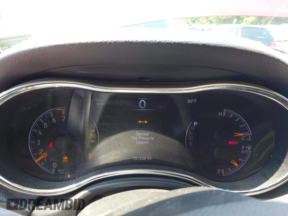 2014 Jeep Grand Cherokee Limited with VIN 1C4RJFBG5EC183810, listed as a IAAI auction lot 42670205 with 151,936 mi miles and . Bid and sale history available at DreamBid. Image 7.