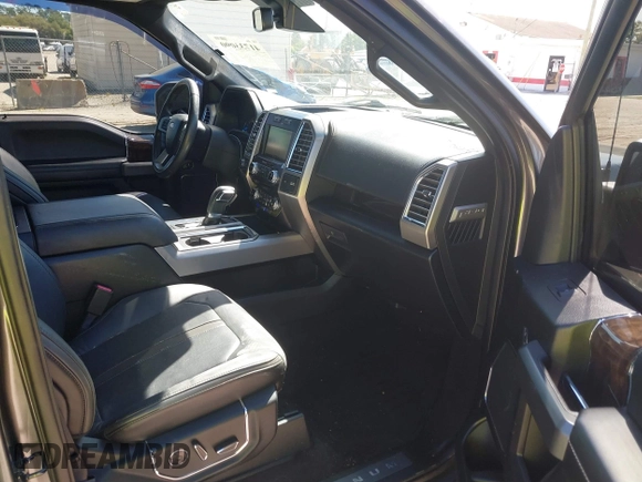 2015 Ford F-150 XLT with VIN 1FTEW1EG4FFC71147, listed as a IAAI auction lot 41733090 with 87,141 mi miles. Bid and sale history available at carsss.com. Image 5.